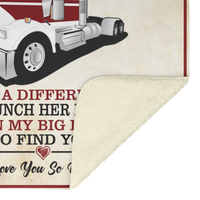 To_My_Amazing_Mom_Blanket_-_Kenworth_W90_V_Blanket_Sherpa_Mockup.png_15535350